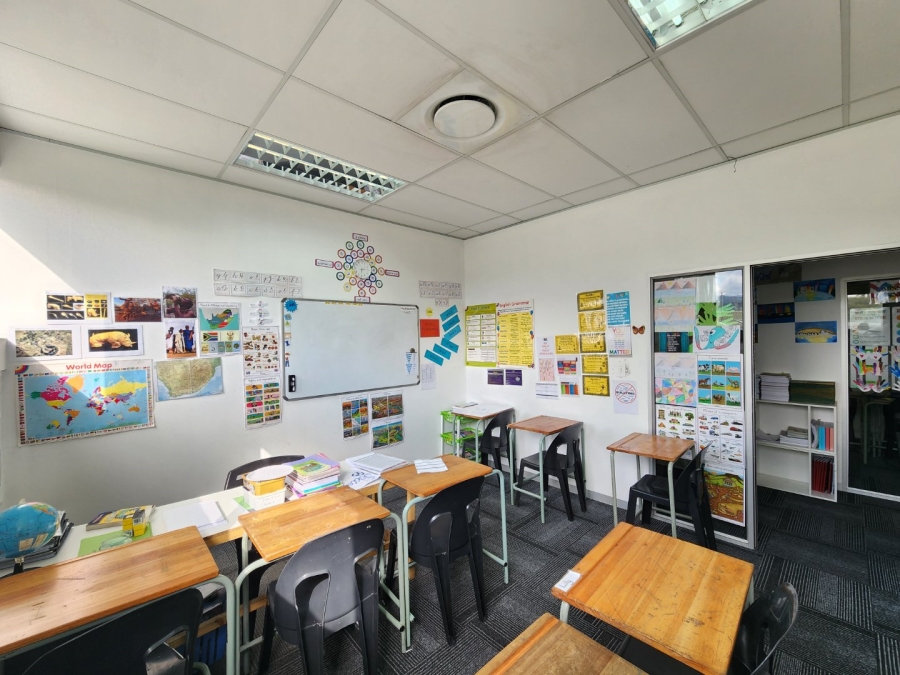 To Let commercial Property for Rent in Somerset West Mall Triangle Western Cape